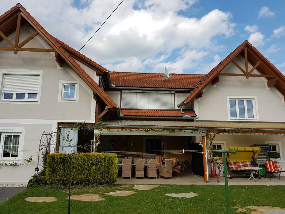 Pension Altmann Sankt Magdalena Екстериор снимка